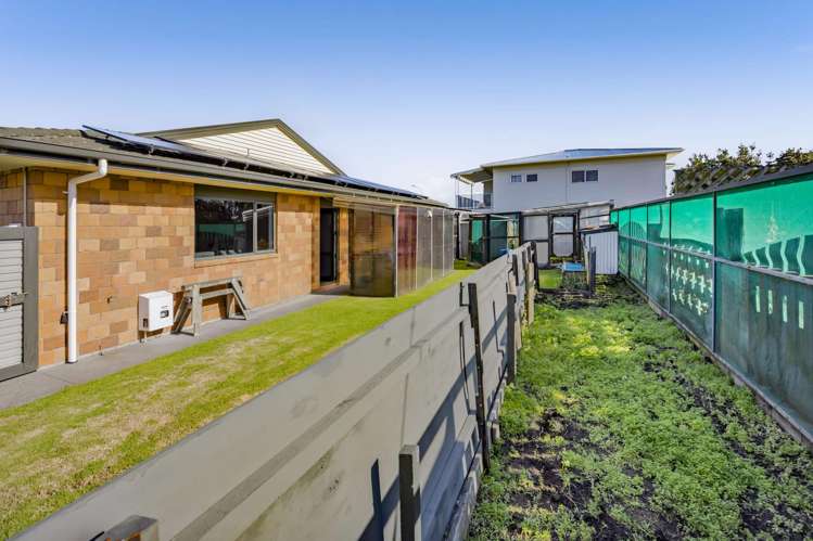 2 Heaphy Road Opunake_22