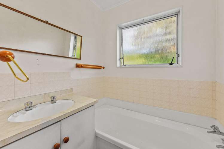 7 Silverbirch Grove The Brook_9