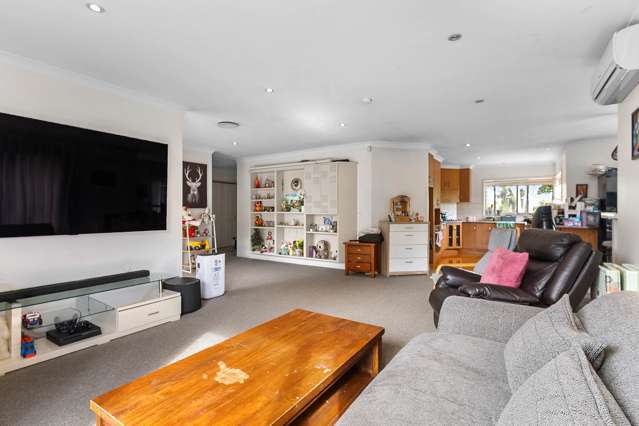 2 Matata Street Blockhouse Bay_4