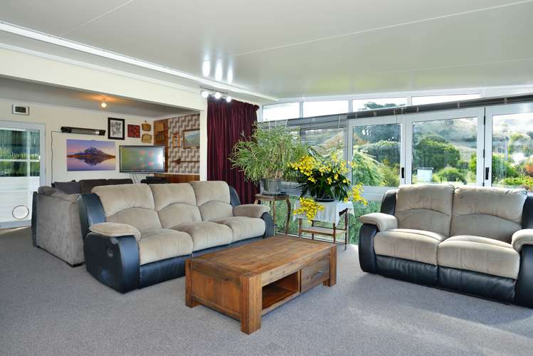 128 Tauwhareparae Road Tolaga Bay_11
