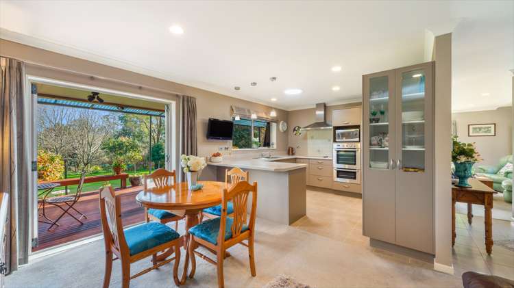 82 Highbrook Way Whatawhata_3