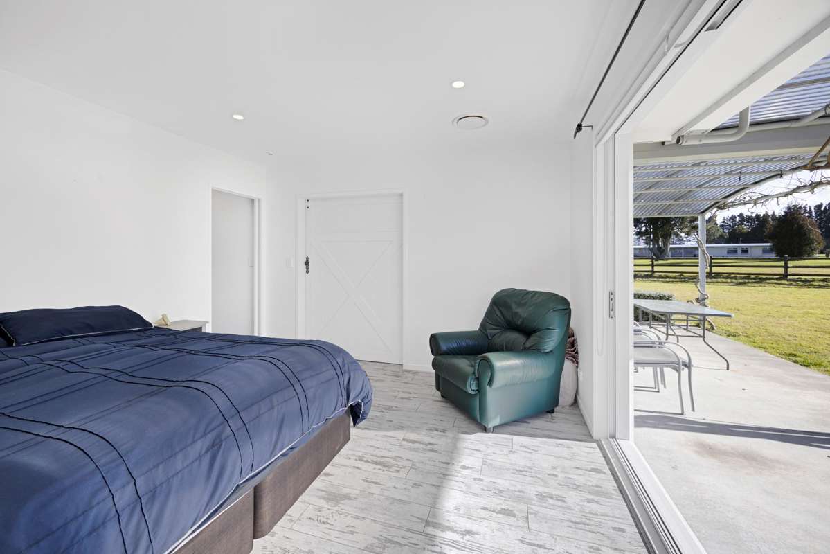 2 Mercade Close_4
