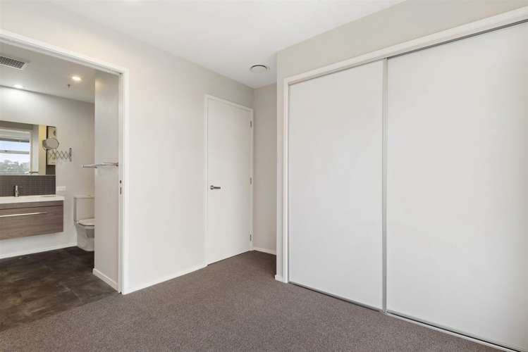 201/19 Bute Road Browns Bay_10