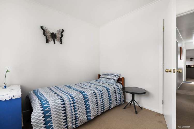 8 Kerrydale Road Manurewa_15