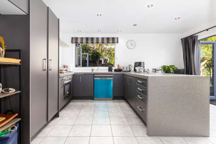 12 Rimutaka Street Paraparaumu_5