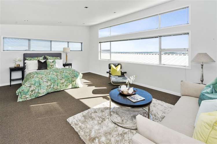 185 Drury Hills Road Drury_13