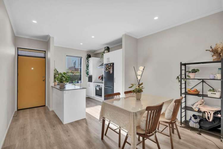 2 Kerewhenua Crescent Hobsonville_12