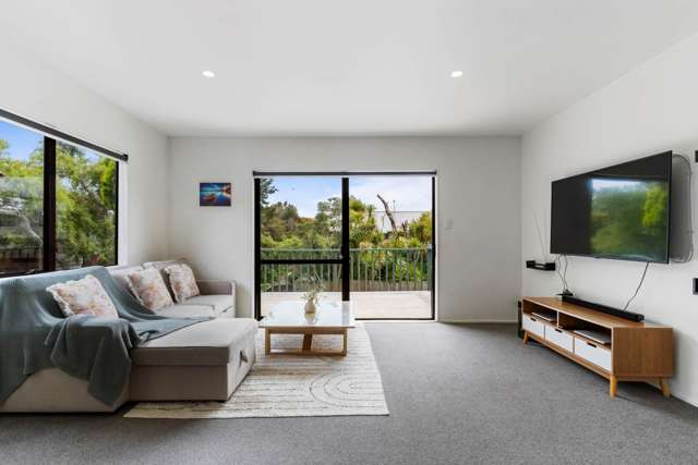 2/18 Evans Road Glen Eden_4