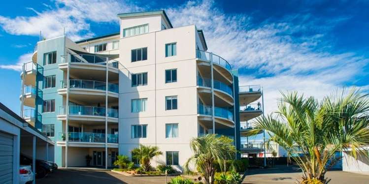 16/90 Customhouse Street Gisborne_0