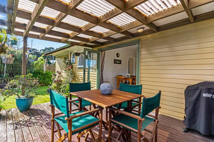 23 Atkinson Road Titirangi_16