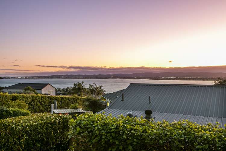 2/32 Sea Vista Avenue Beach Haven_18