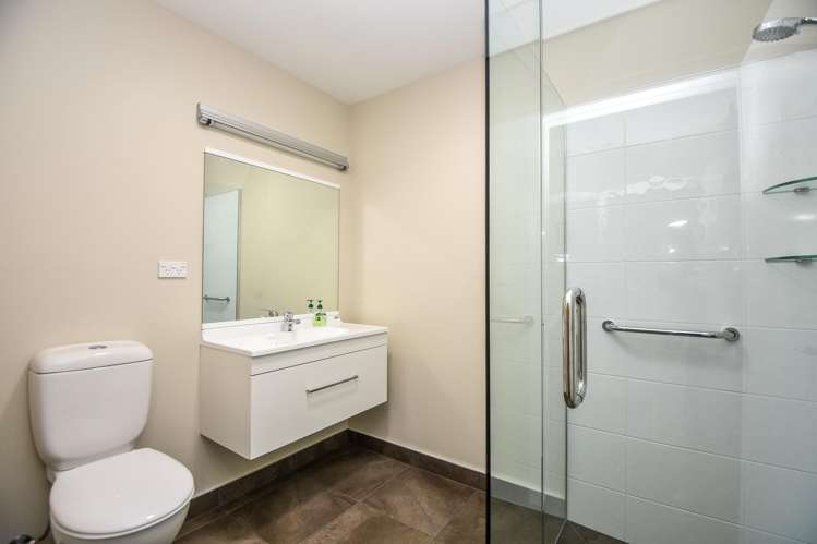 7 Ashmore Park Road Carterton_10