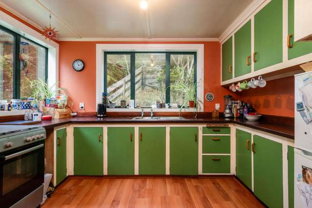 61 Coutts Gully Road Taieri Mouth_4