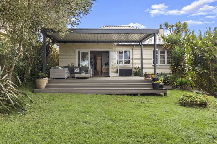 24 Huntingtree Avenue Sandringham_11