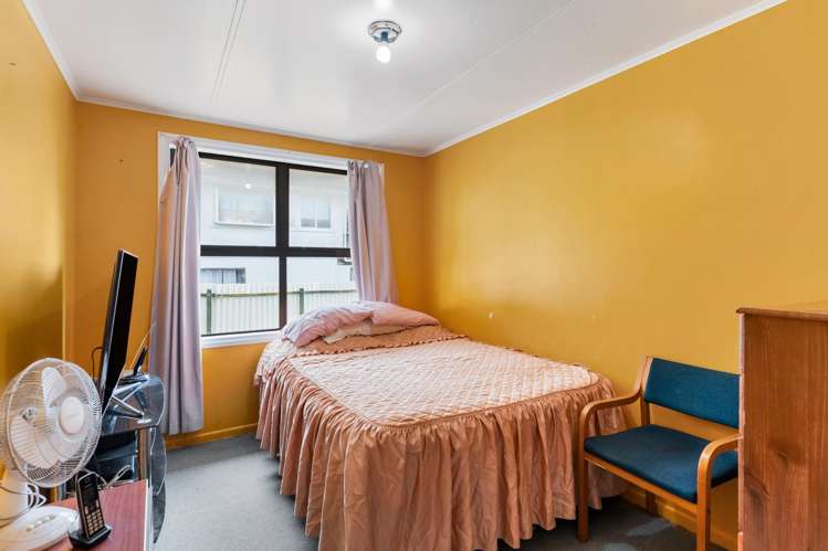 11 Hamill Road Otara_7