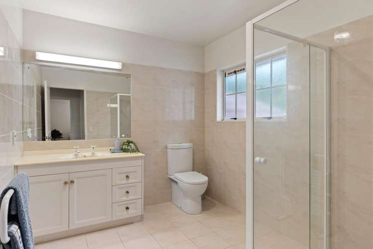 18 Ocean Park Wainui_17