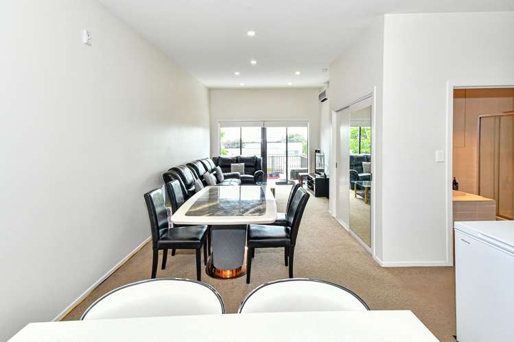 10/3 Woolfield Road Papatoetoe_5