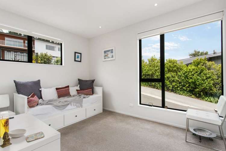 89 Major Aitken Drive Huntsbury_13