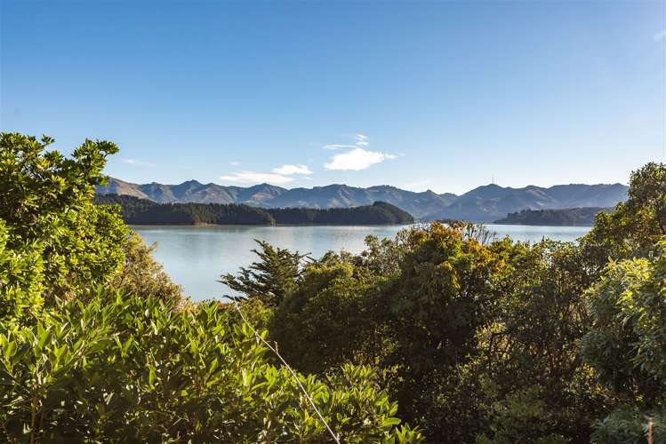 8 Ngaio Lane Charteris Bay_14