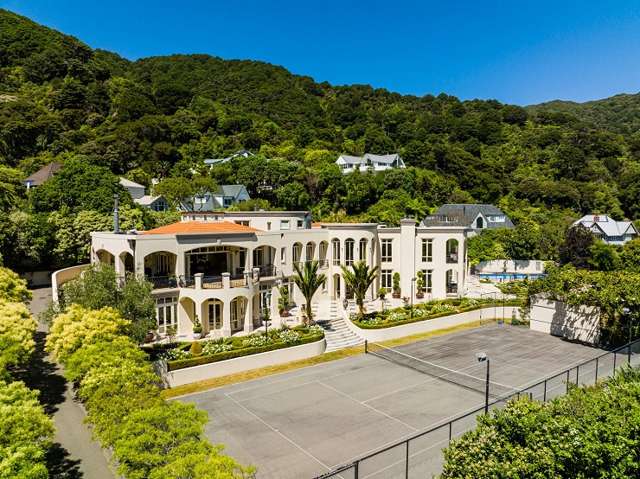 Secrecy surrounds sale of rich-lister's Wellywood mansion