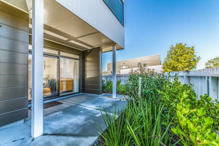 2 Weta Road Hobsonville_27