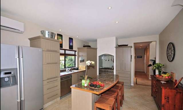 20 Mauritius Key Papamoa_2