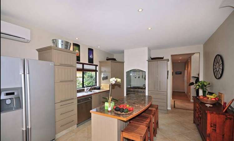 20 Mauritius Key Papamoa_2