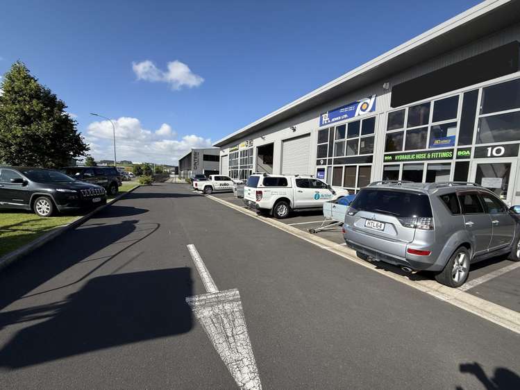 Unit 10, 2 Poturi Street Tauriko_3