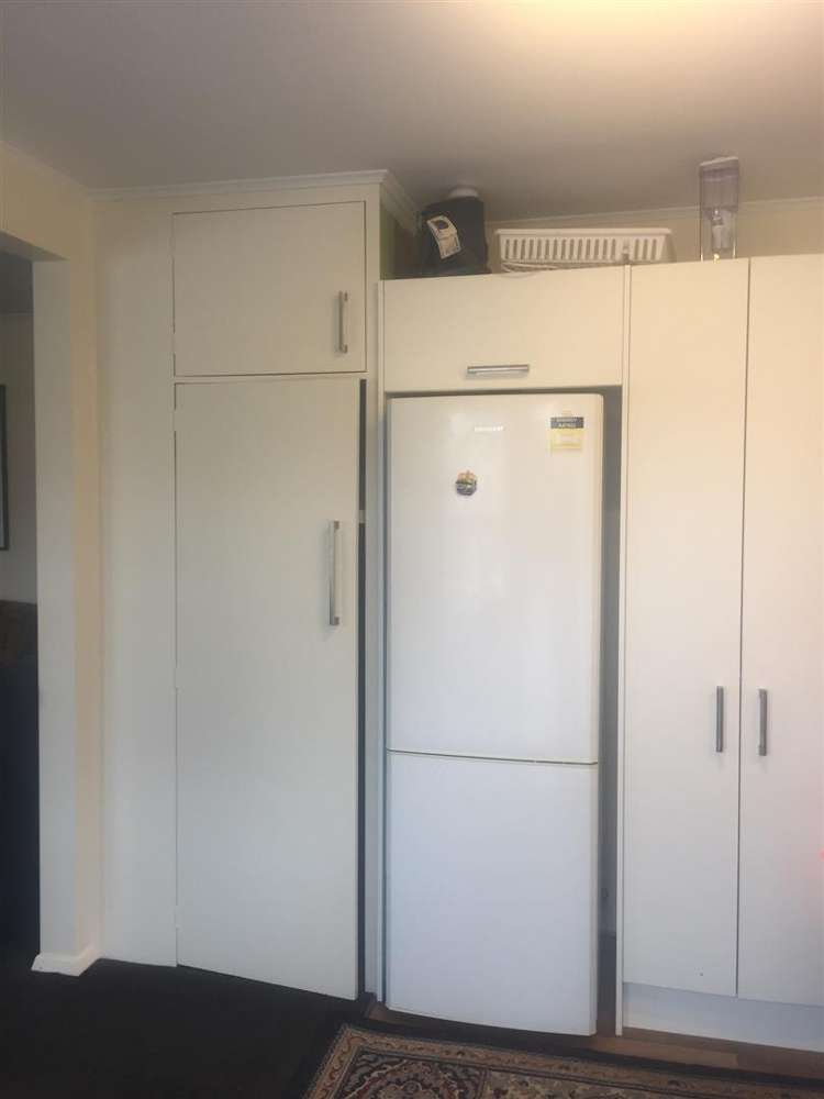 2/200 Nile Street 10810_2