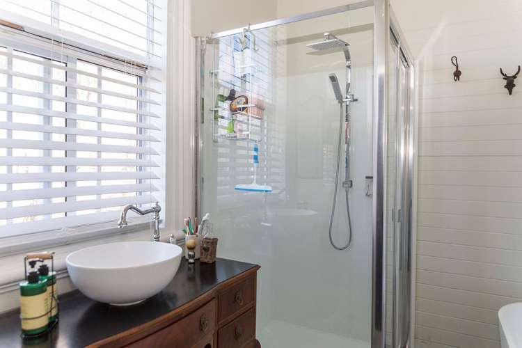 237 High Street Dannevirke_15