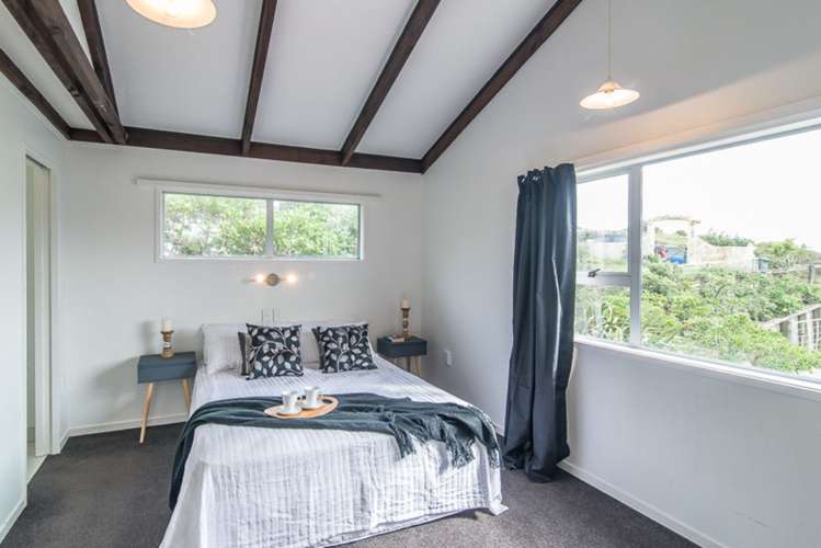 17a Terrace Road Titahi Bay_15