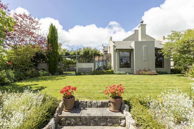 49 Hikanui Drive Havelock North_2