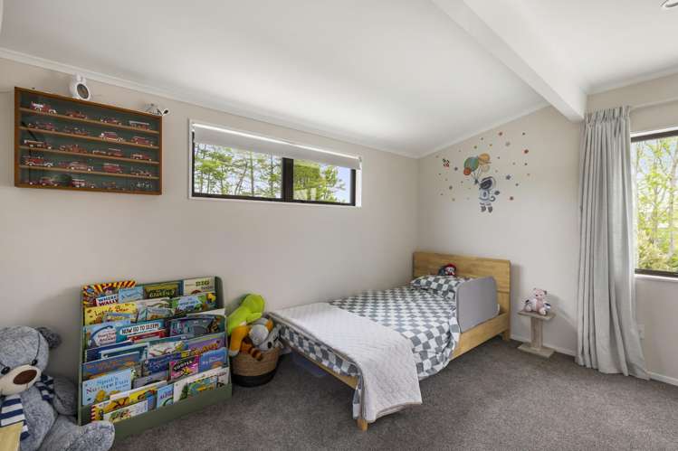 2/214 Moore Street Howick_17
