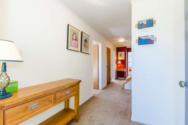 11a Gaya Grove Ngaio_2