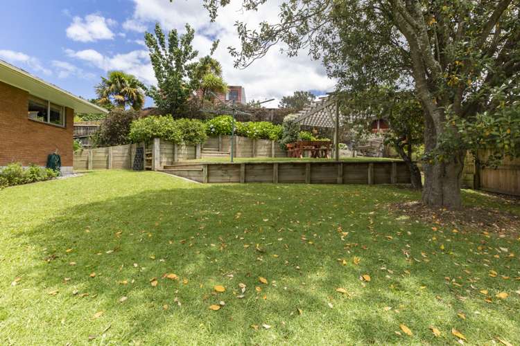 2/57 Fruitvale Road New Lynn_10