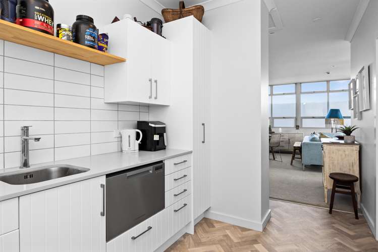 2h/3 Shakespeare Road Napier South_9