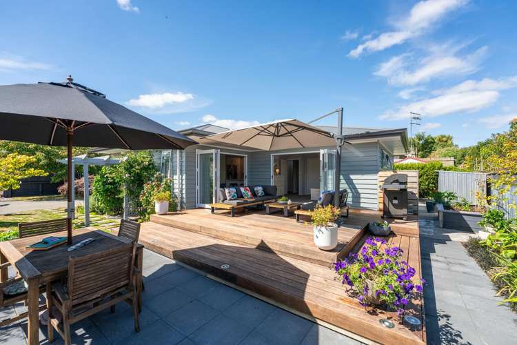 18B Karamu Street Central_1