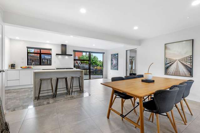 135 Sunset Road Totara Vale_2