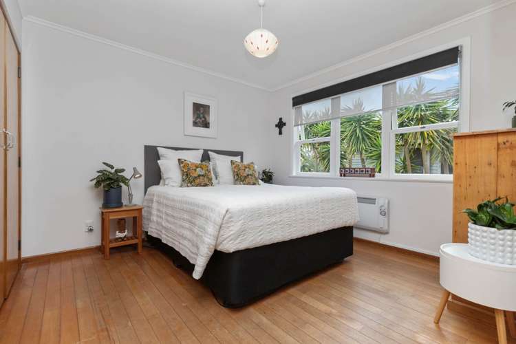 59 Rosier Road Glen Eden_11