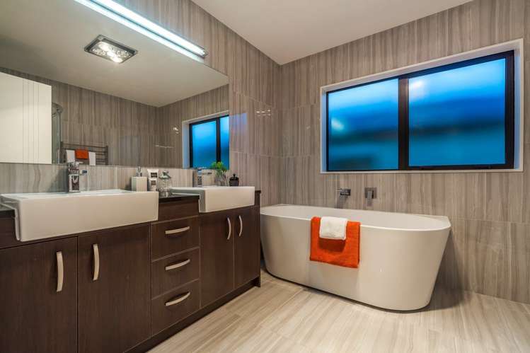 5 Ballindrait Drive Flat Bush_19