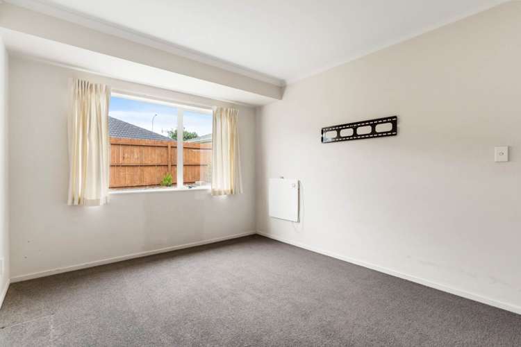 33 Craigavon Drive East Tamaki_17