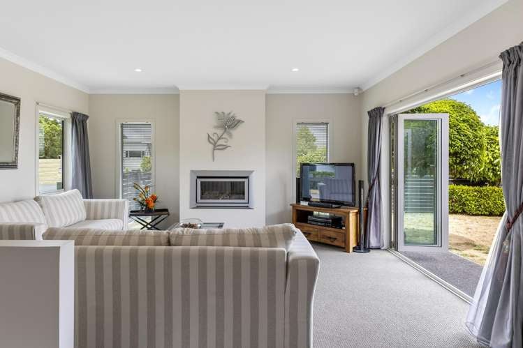 125 Victory Drive Wharewaka_16