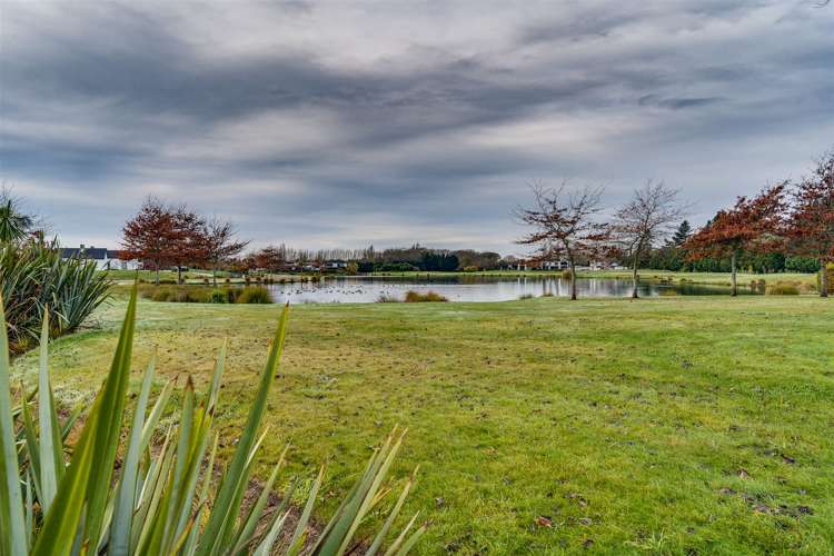 8/6 Harts Creek Lane Northwood_15