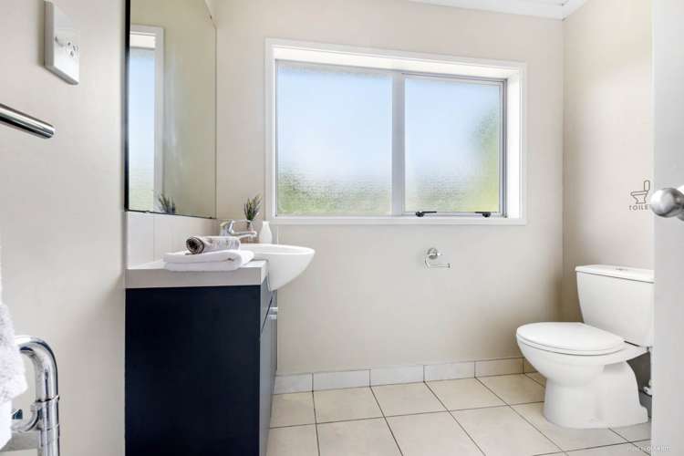 10 Barnacle Rise Red Beach_10