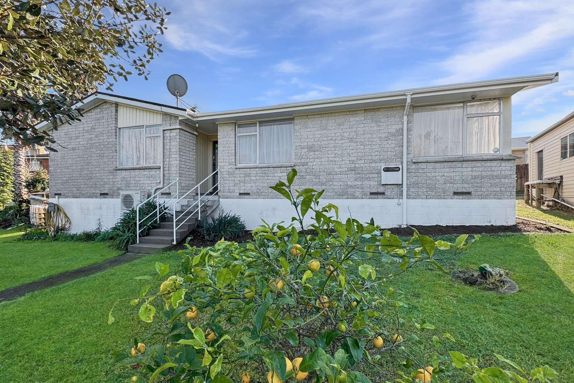 2 Meadows Lane Huntly_0