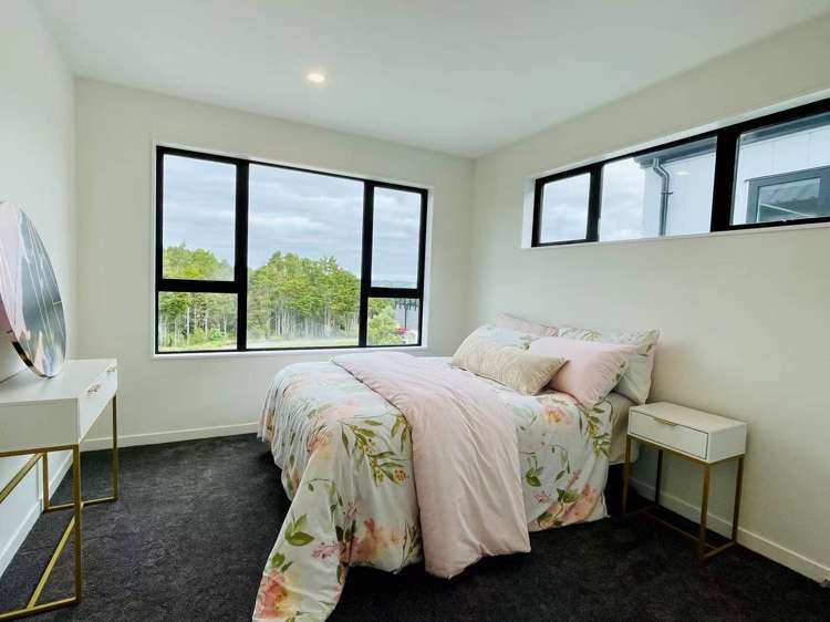 7 Ipurangi Grove_5