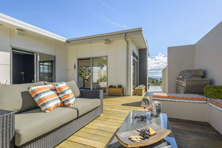 8 Saint Remy Lane Redcliffs_14