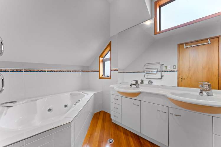 11 Katui Street Castor Bay_24