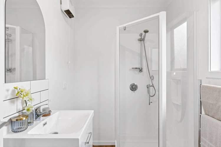 4 Bell Street Lake Hawea_9