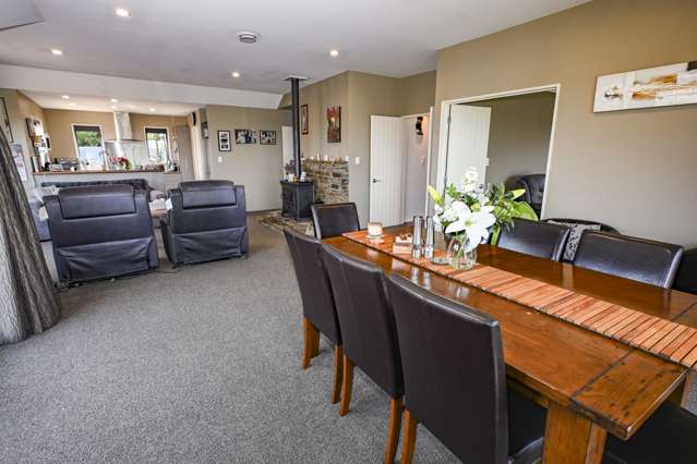 18 Alpine View Hokitika_4